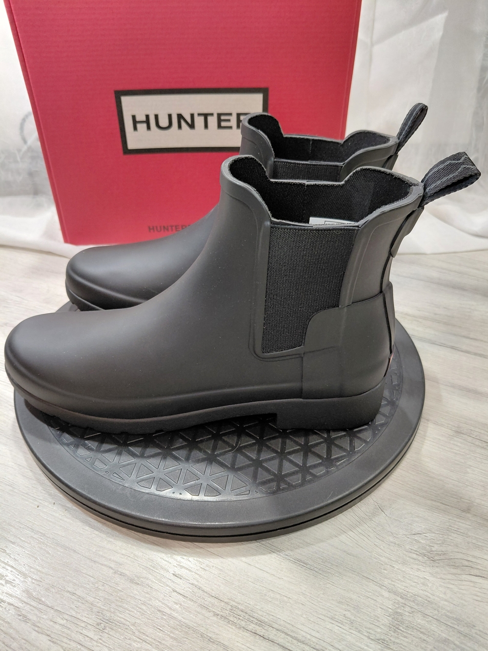 NEW Hunter Womens Refined Matte Black Chelsea Rain Ankle Boots SIZE 7 - Picture 3 of 14